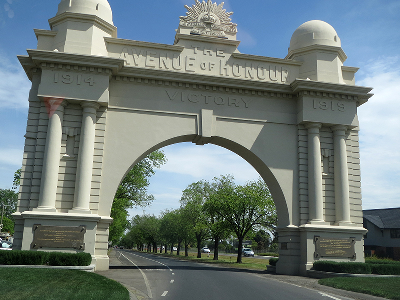 Arch of Victory Ballarat - J Burrell photo